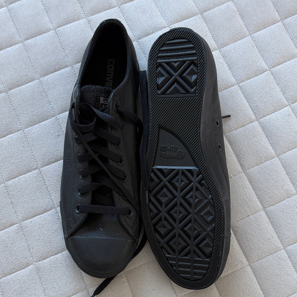 Converse Men's Chuck Taylor All Star Leather Low Top Black Leather Sneakers - Picture 3 of 7